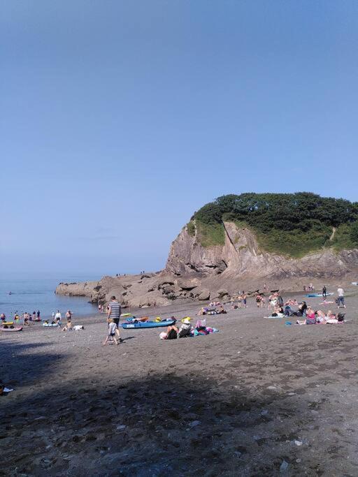 The Tempest, Sea Views, Coastal & Rural Walks. Apartment Ilfracombe Exterior photo